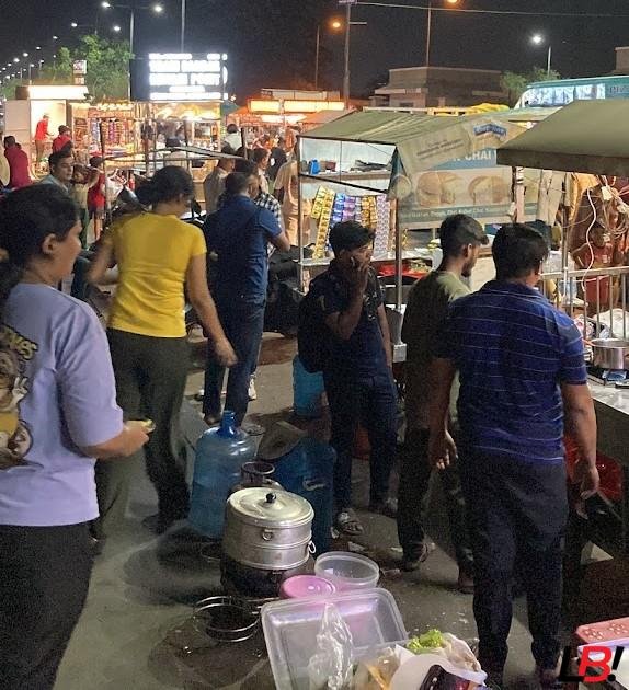 Lucknow 101: Incredible City of Nawabs, Kebabs, and Chikankari 3 | LucknowBuzz Lucknow 101: Incredible City of Nawabs, Kebabs, and Chikankari - Lucknow Buzz | Lucknow City Guide