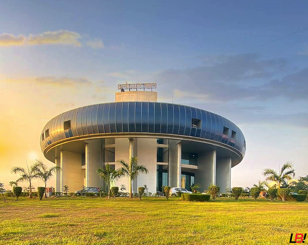 Best 9 Universities and Colleges in Lucknow: A Thriving Hub for Higher Education 1 | LucknowBuzz Best 9 Universities and Colleges in Lucknow: A Thriving Hub for Higher Education - Lucknow Buzz | Lucknow City Guide